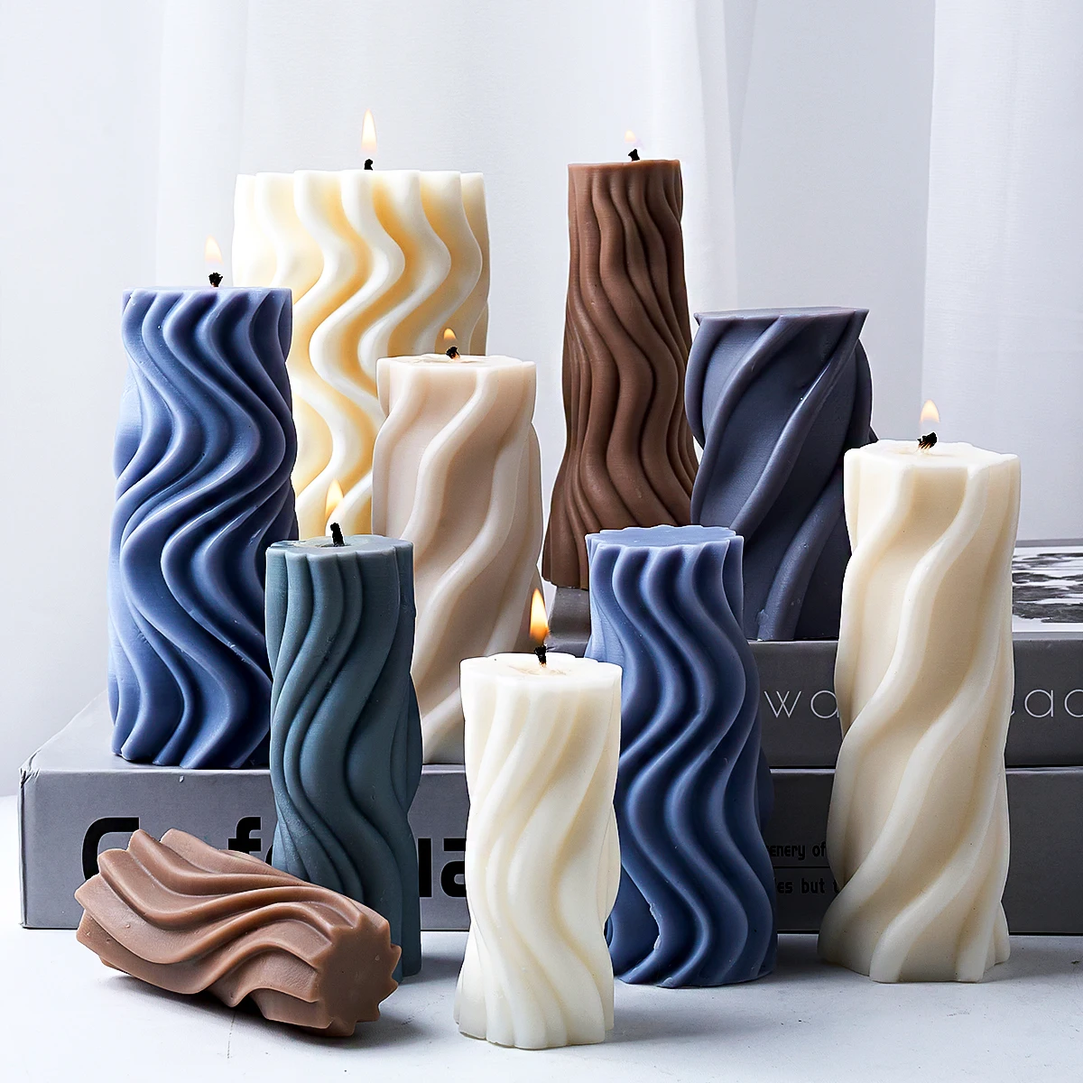 Wavy Stripe Cylindrical Candle Mould