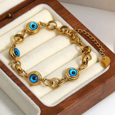 How to Wear Turkish Eye Jewellery for Everyday Calm